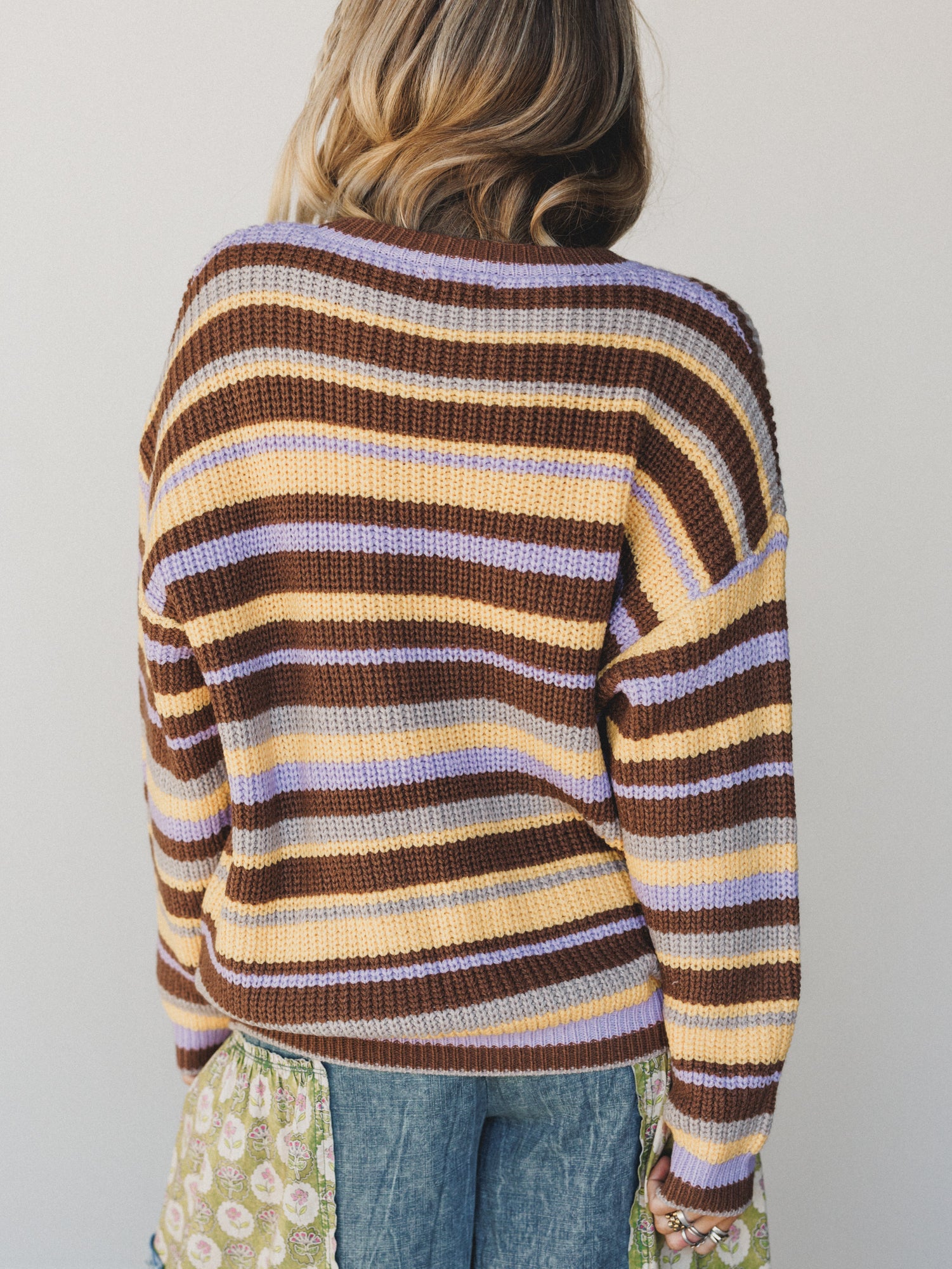 Nomad Line Sweater - Yellow - Image 6
