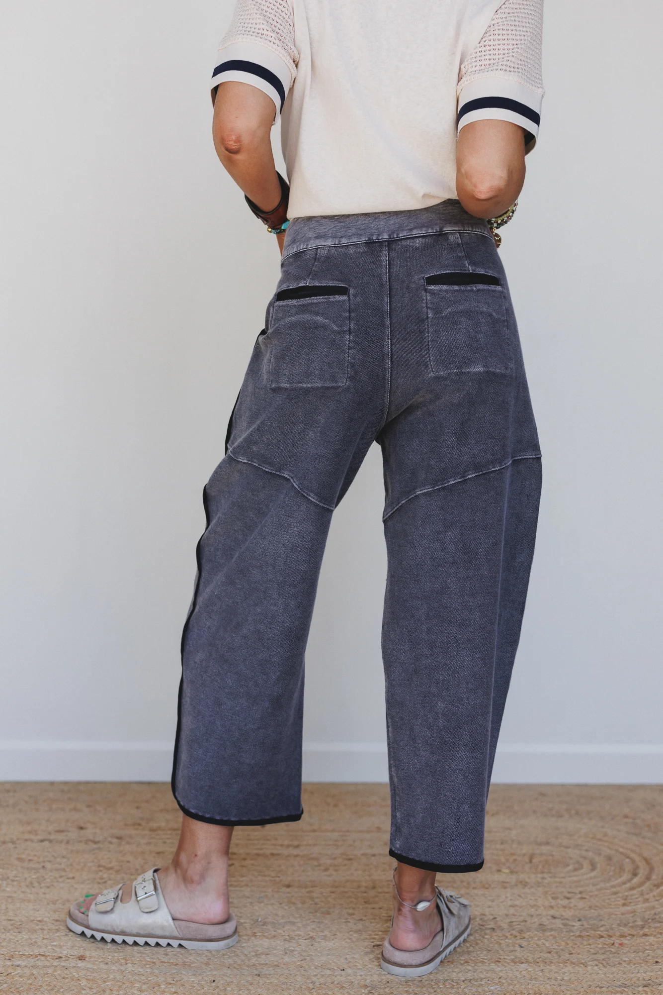 Nothing Less Barrel Pants - Black - Image 4