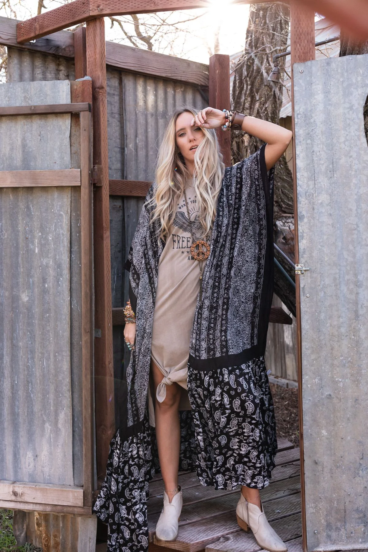 Paisley Tapestry Free Flow Duster Kimono - Black - Pre Order