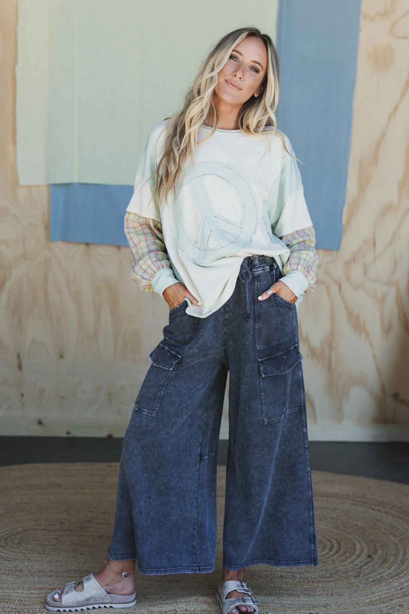 Patch Your Soul Peace Top - Oatmeal - Image 6
