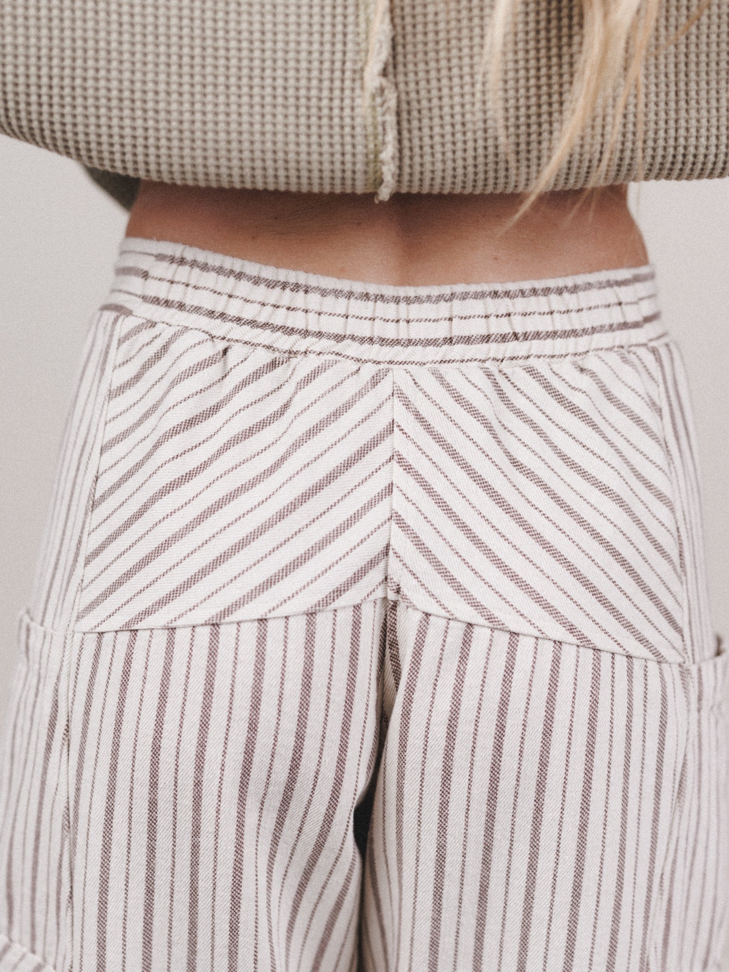 Percy Striped Barrel Jeans - Taupe - Image 4