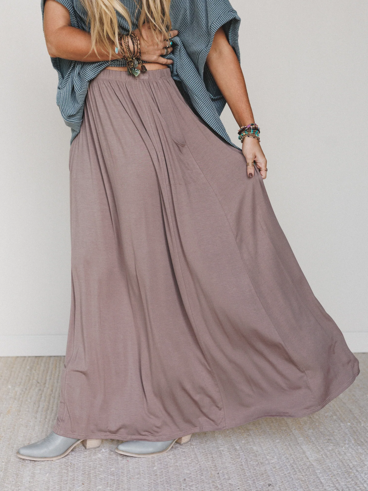 The Perfect Pocketed Maxi Skirt - Mocha - Image 5