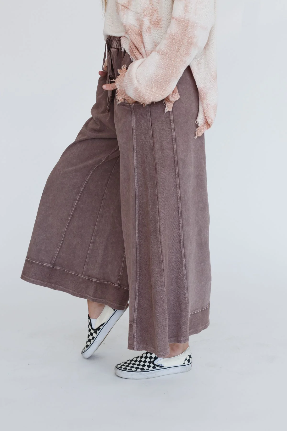 Relaxed Vibes Wide Leg Pants - Mauve - Image 4