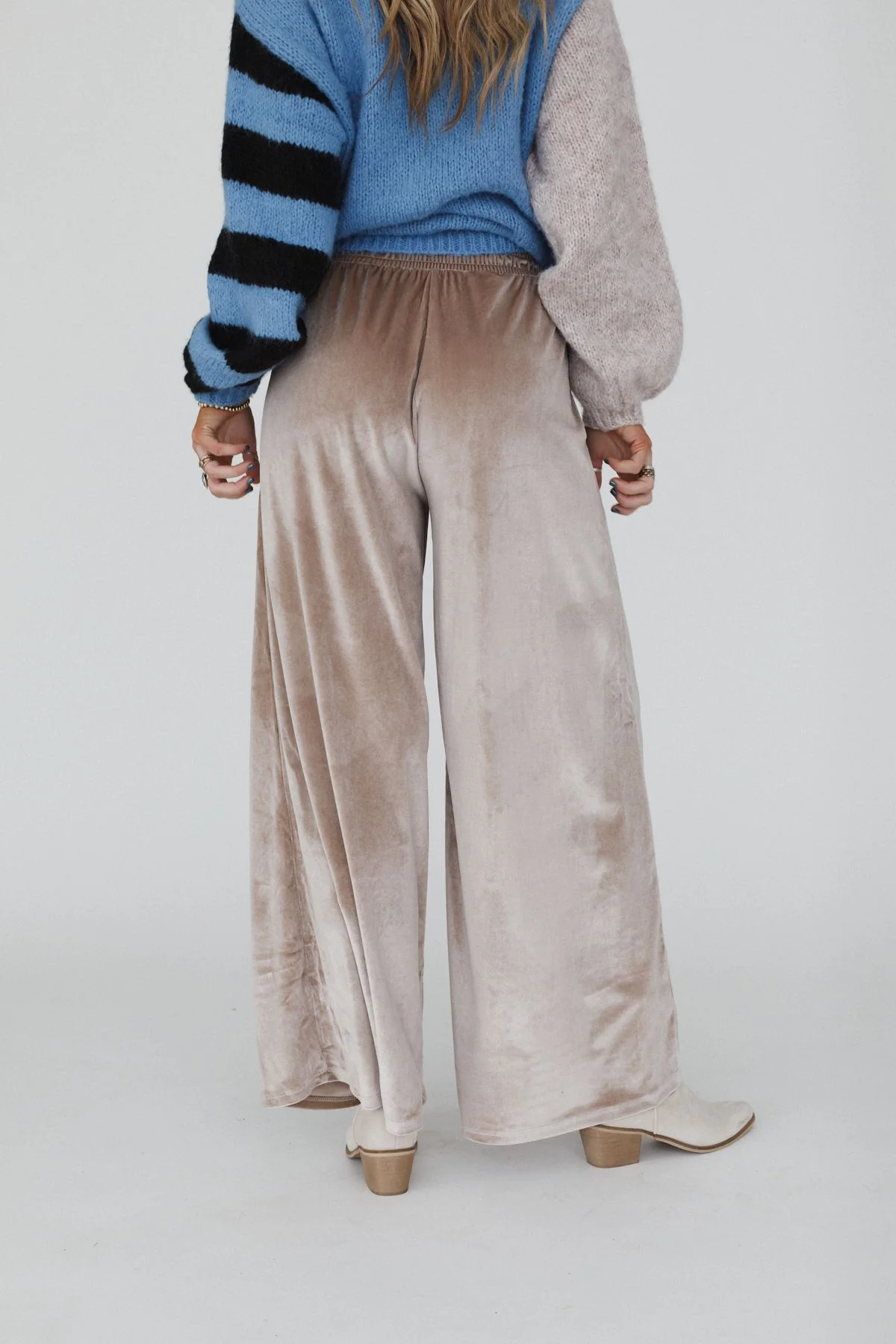 The Nest Relaxing Robin Velvet Wide Leg Pant - Taupe - Image 5