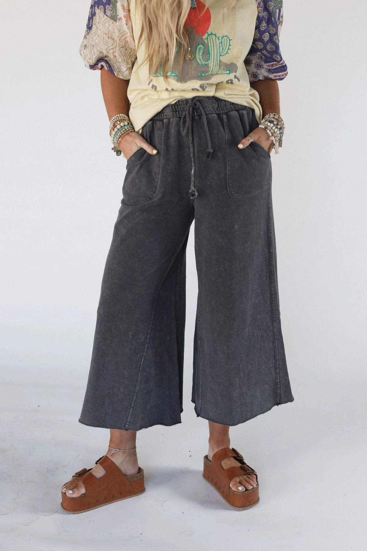 Relaxing Robin Wide Leg Pant - Black - Pre Order