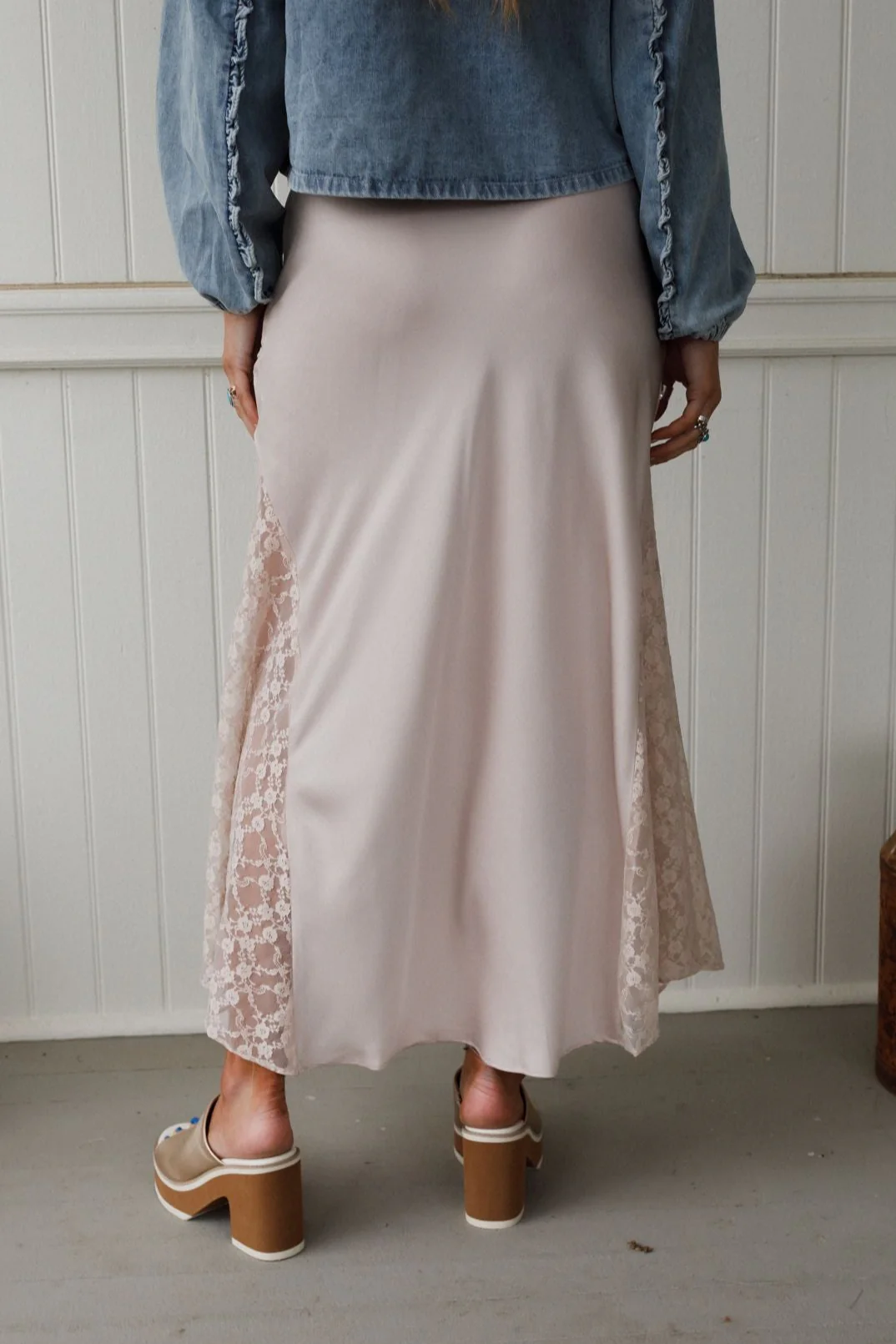Satin Starlight Lace Skirt - Pearl - Image 4