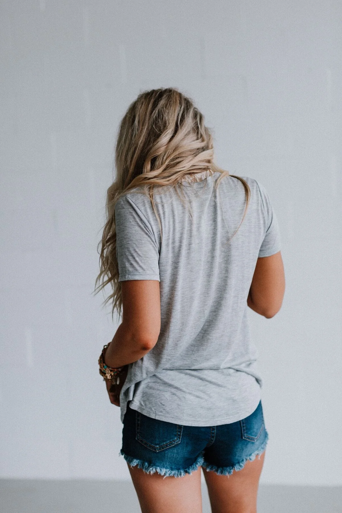 Scoop Neck Bralette Tee - Gray - Image 9