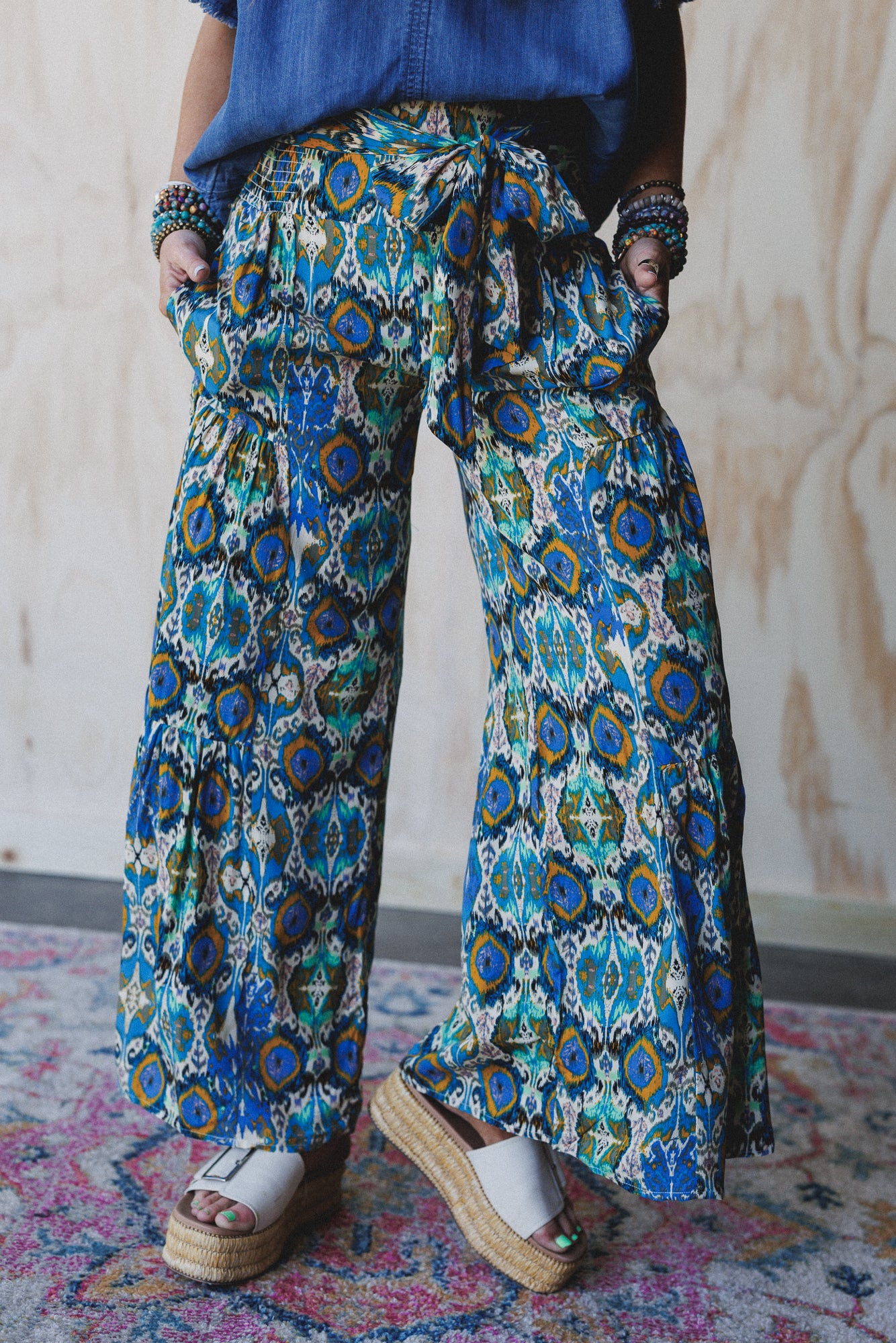 The Nest Secret Admirer Printed Pants - Blue Multi - Image 4