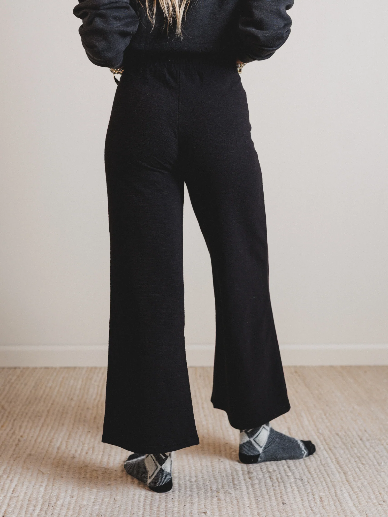 Sky Valley Lounge Pants - Black - Image 5