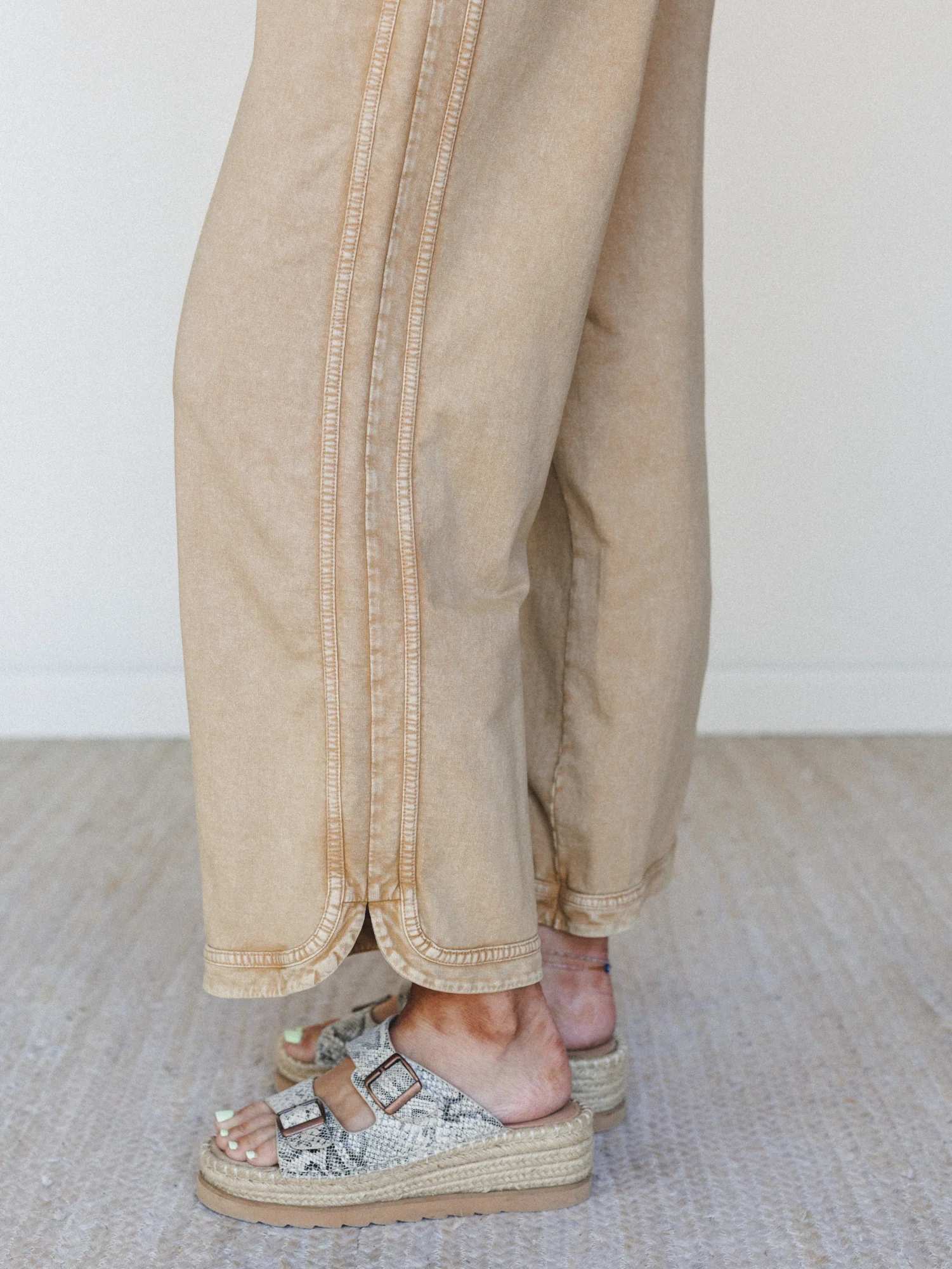 So Comfy Wide Leg Pant Cropped Length - Brown - Image 3