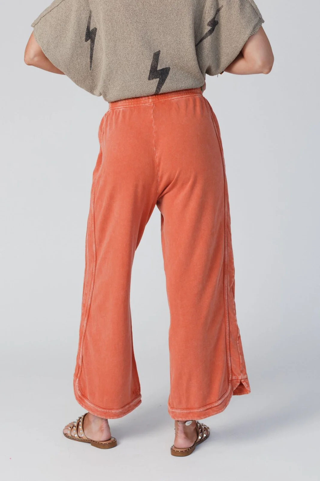 So Comfy Wide Leg Pant Cropped Length - Faded Rust - Image 4