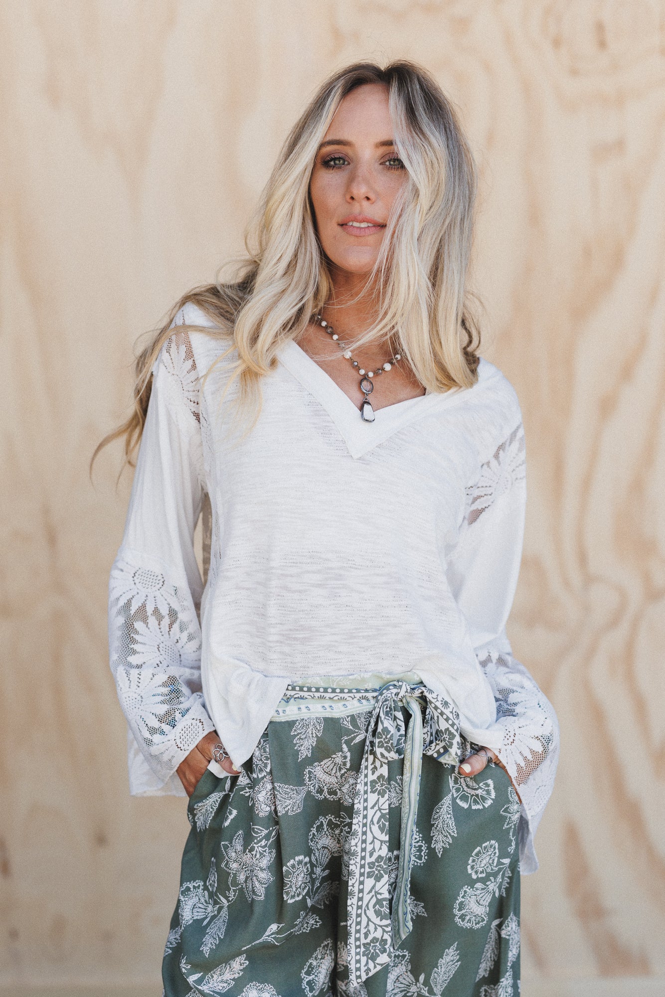 Soft Bloom Lace Flare Top - Ivory - Image 3