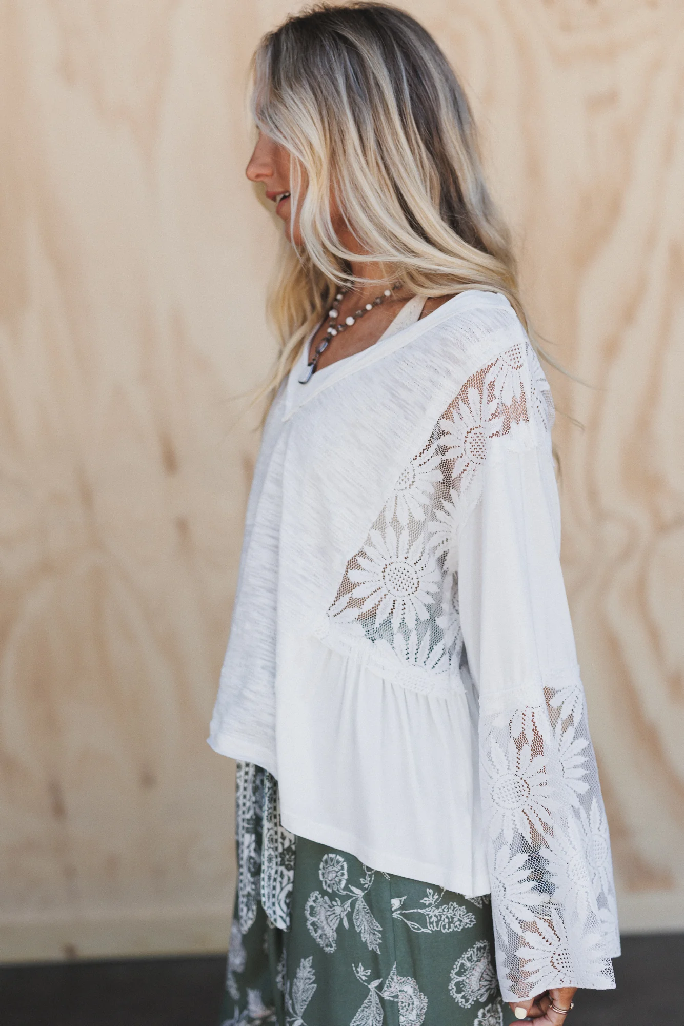 Soft Bloom Lace Flare Top - Ivory - Image 5