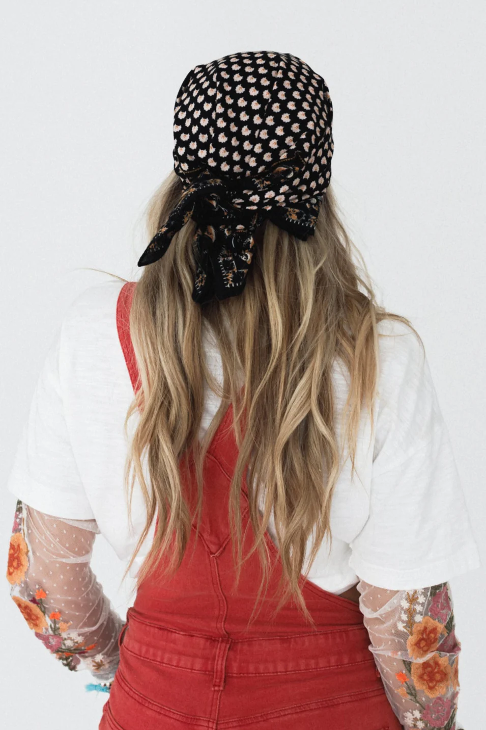 Sole Drift Scarf - Black - Image 3