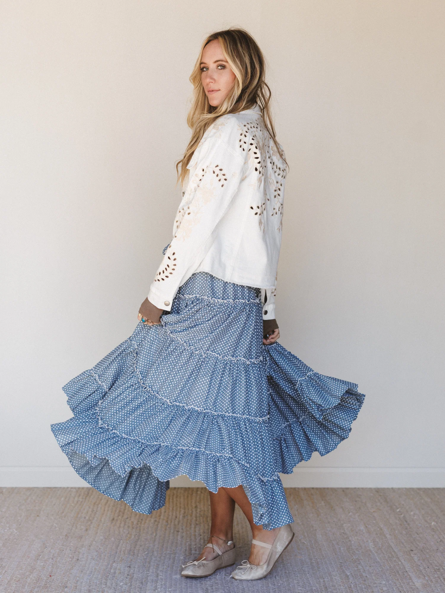 Spring Fleur Eyelet Embroidered Jacket - Off White - Image 6