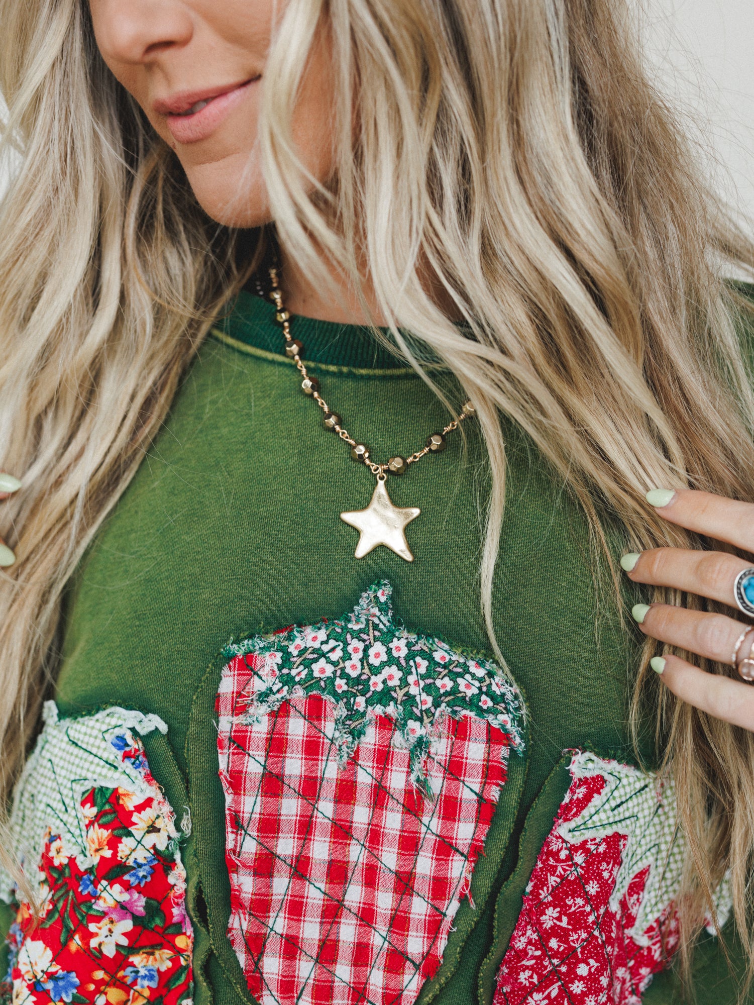 Star Dust Necklace - Gold - Image 3