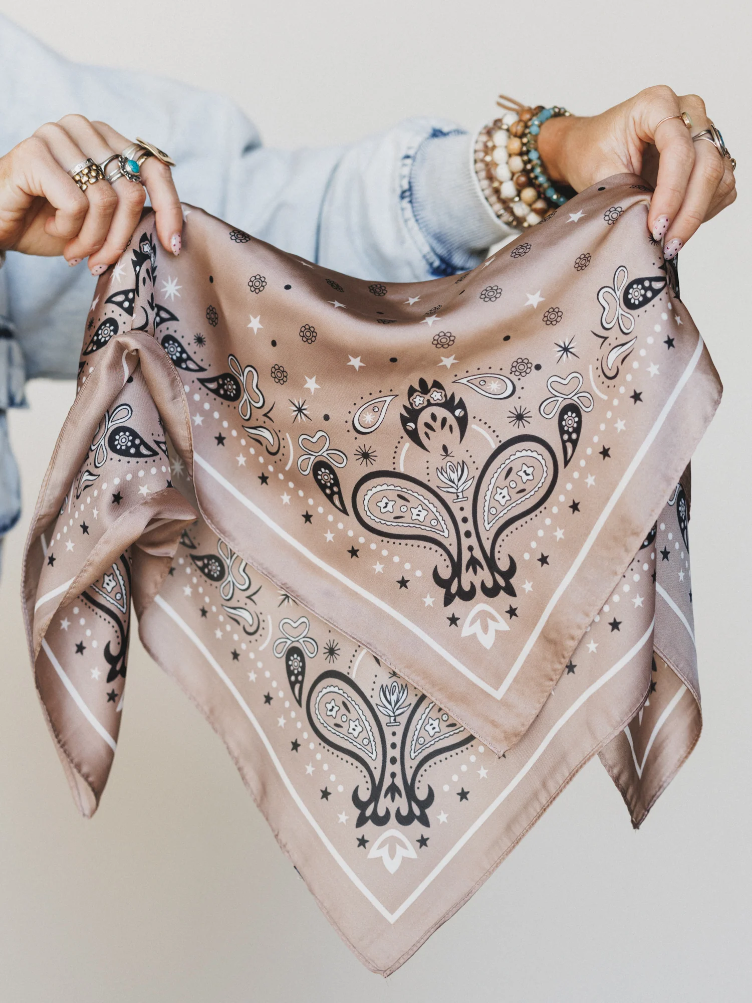 Star Keeper Bandana - Mocha - Image 3