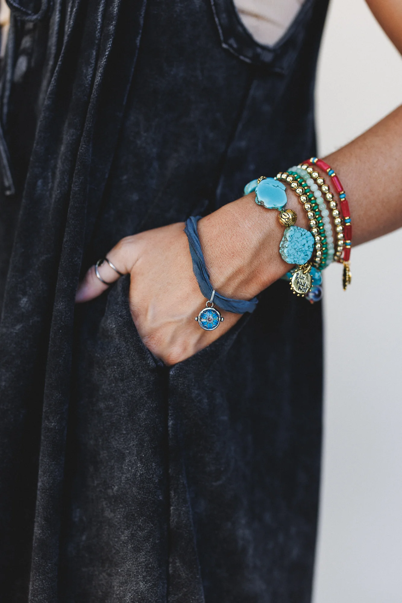 Charm Voyage Bracelet - Blue - Image 2
