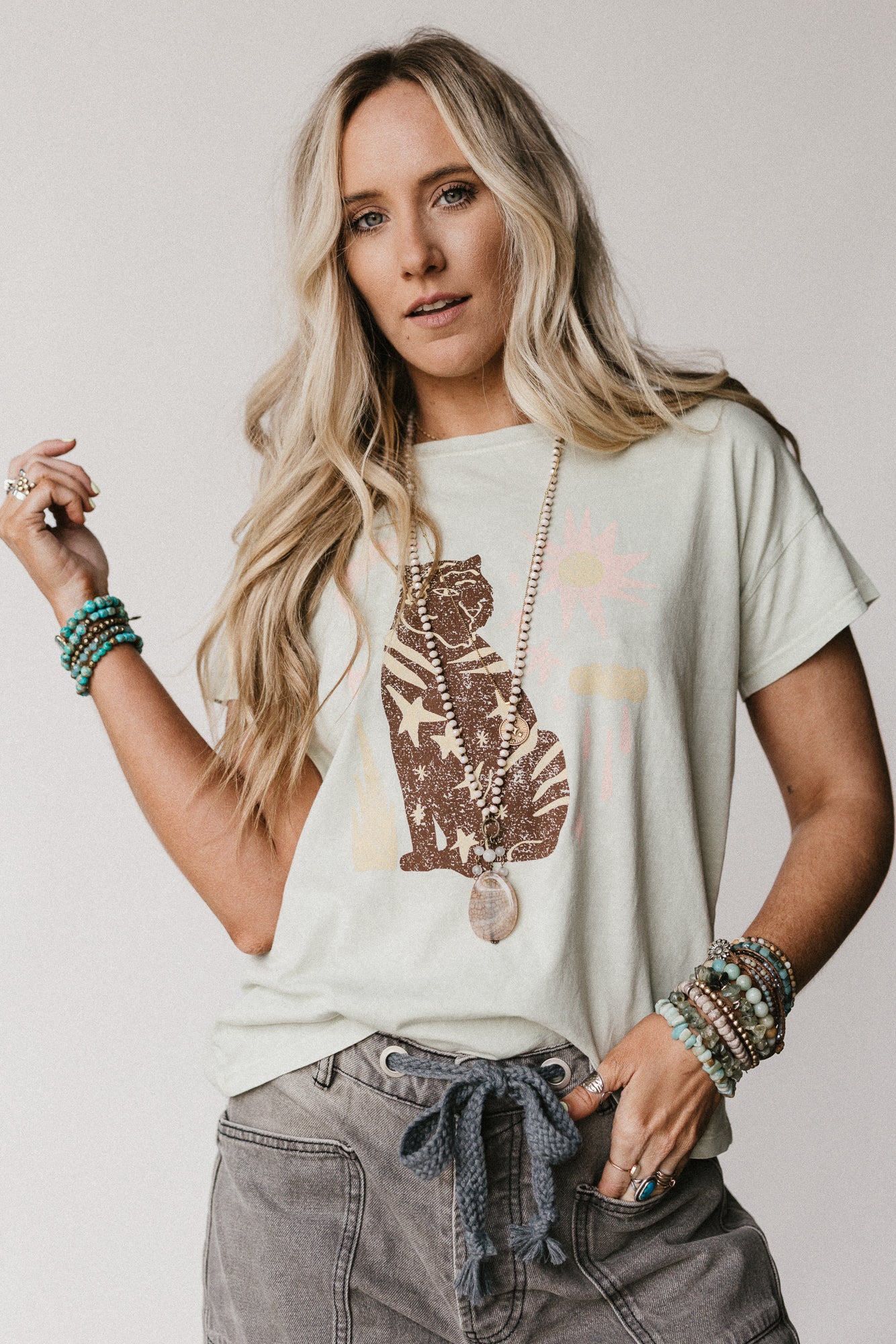 Starry Tiger Graphic Tee - Sage - Image 3