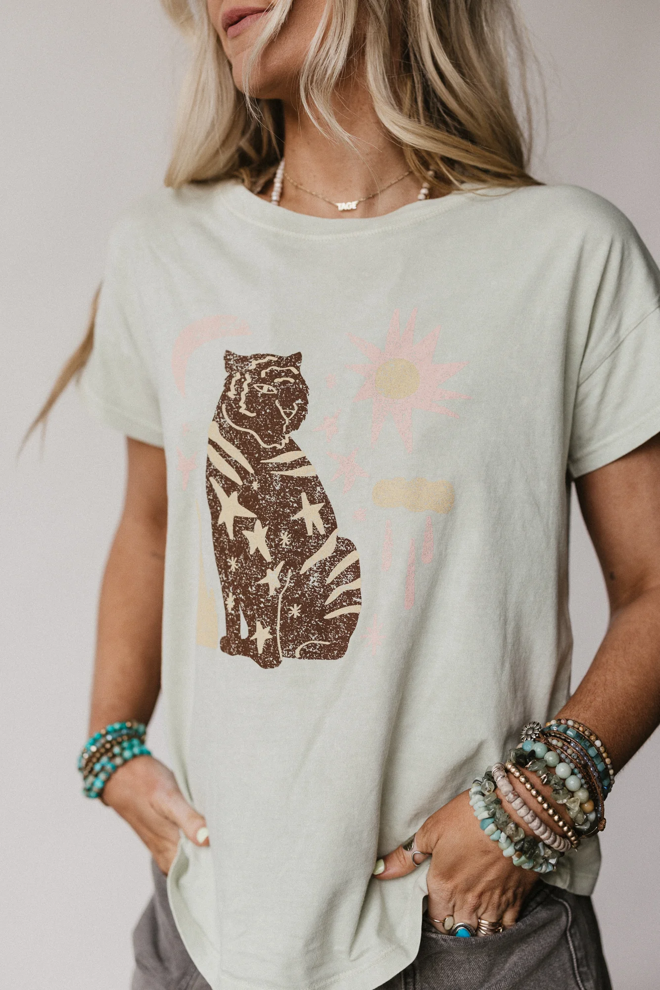 Starry Tiger Graphic Tee - Sage - Image 4