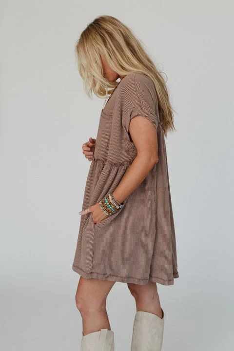 The Nest Subtle Escape Textured Dress - Acorn - Image 3