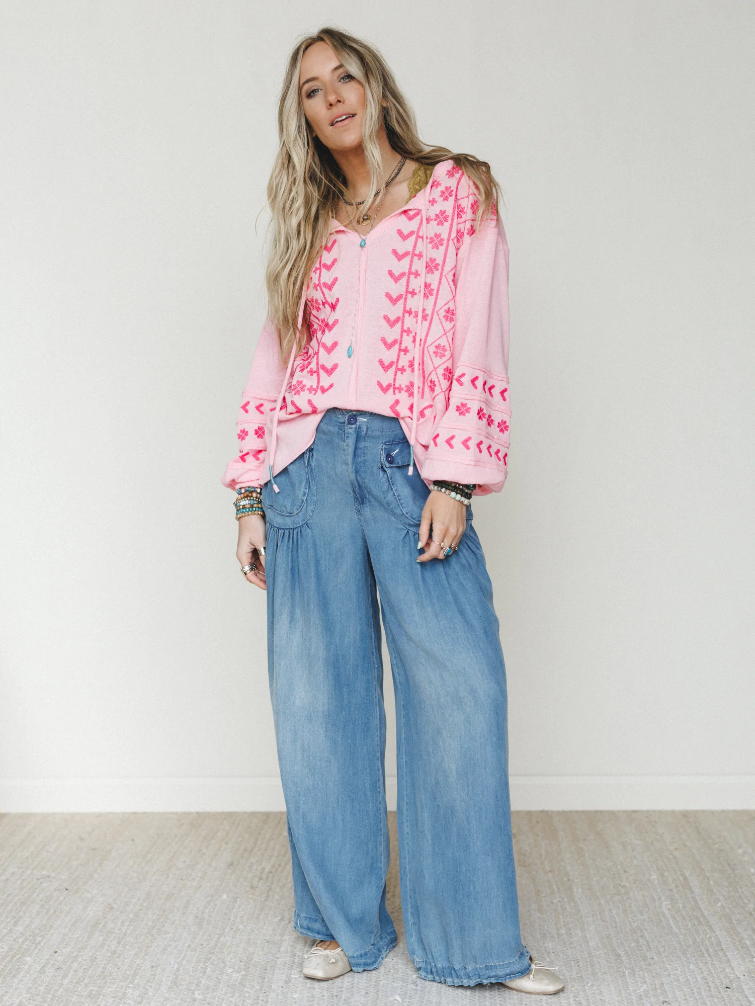 Sunset Palms Embroidered Top - Bubble Gum - Image 4