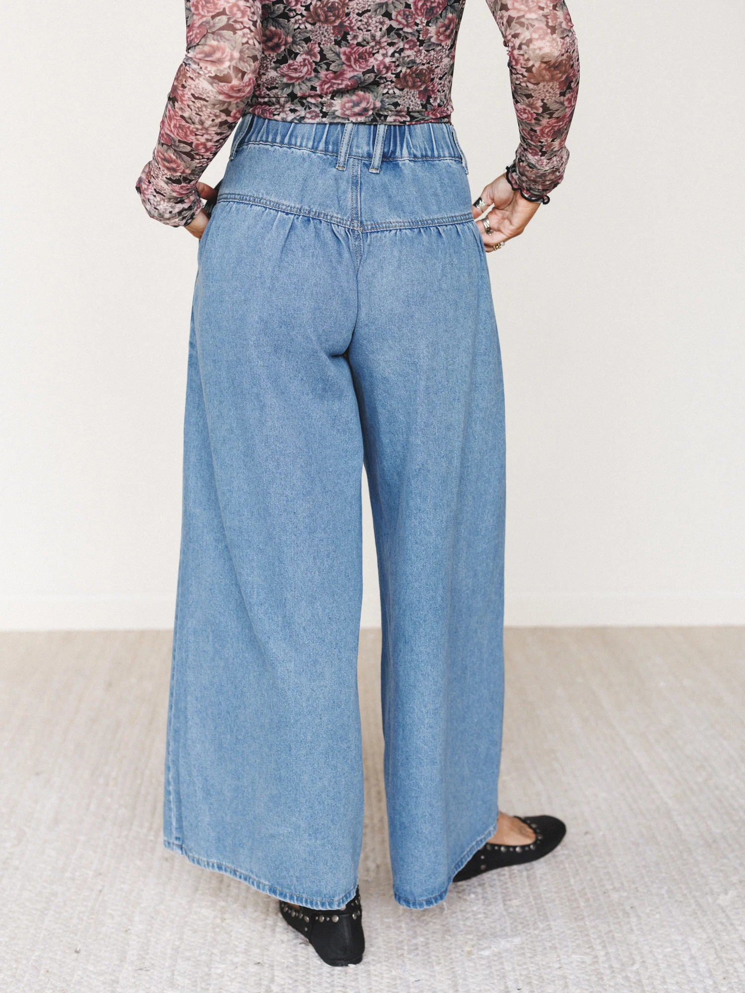Sunset West Wide Leg Jeans - Denim - Image 4