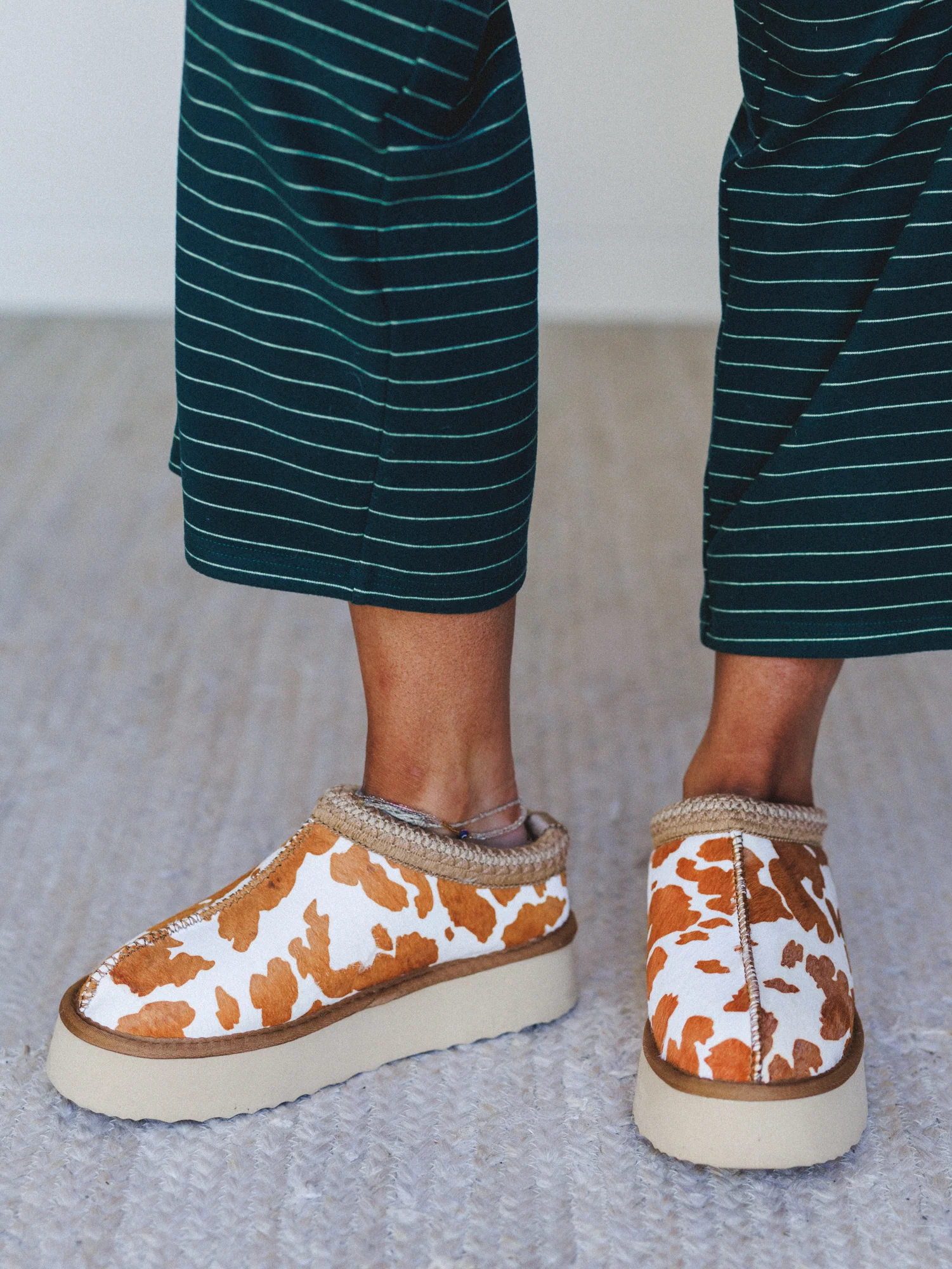 Tazz Platform Mule - Cow Camel - Image 3