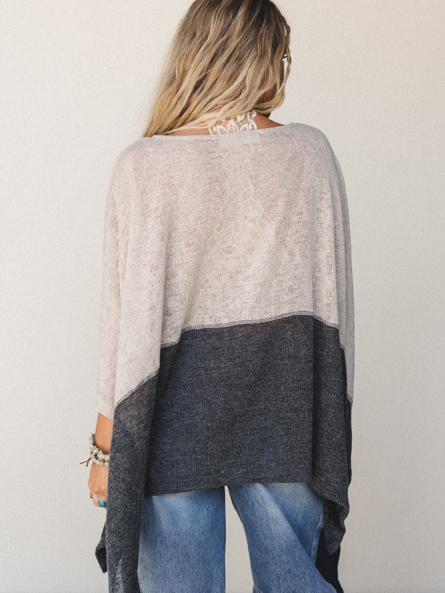The Nest Bold Horizon Top - Beige Black - Image 4