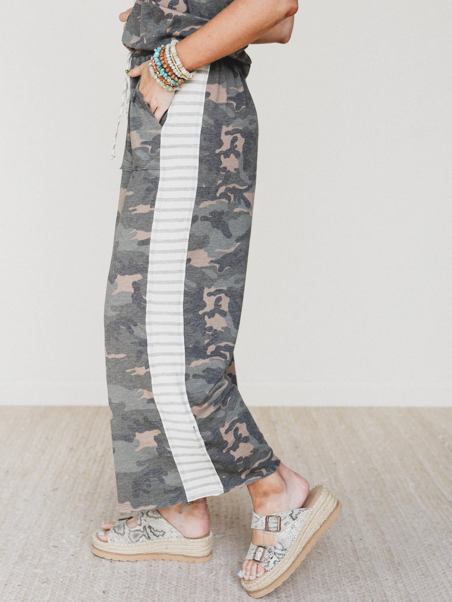 The Nest Casual Wanderer Wide Leg Pant - Olive Charcoal - Image 2