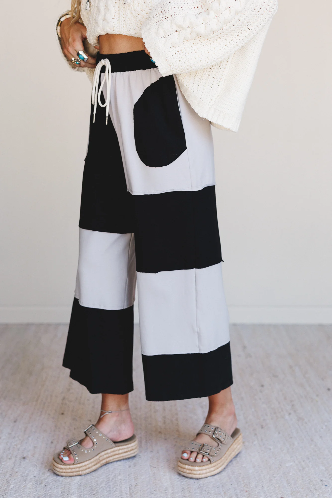 The Nest Coastline Cool Pants - Black - Image 3