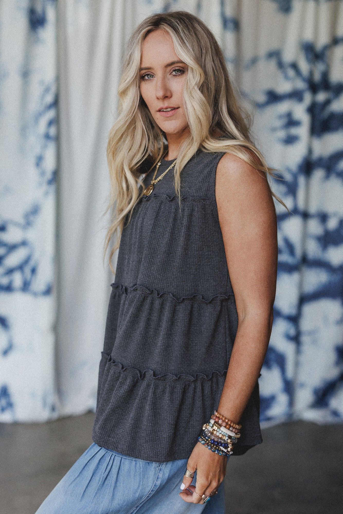 The Nest Dreamy Tiers Top - Black - Image 4