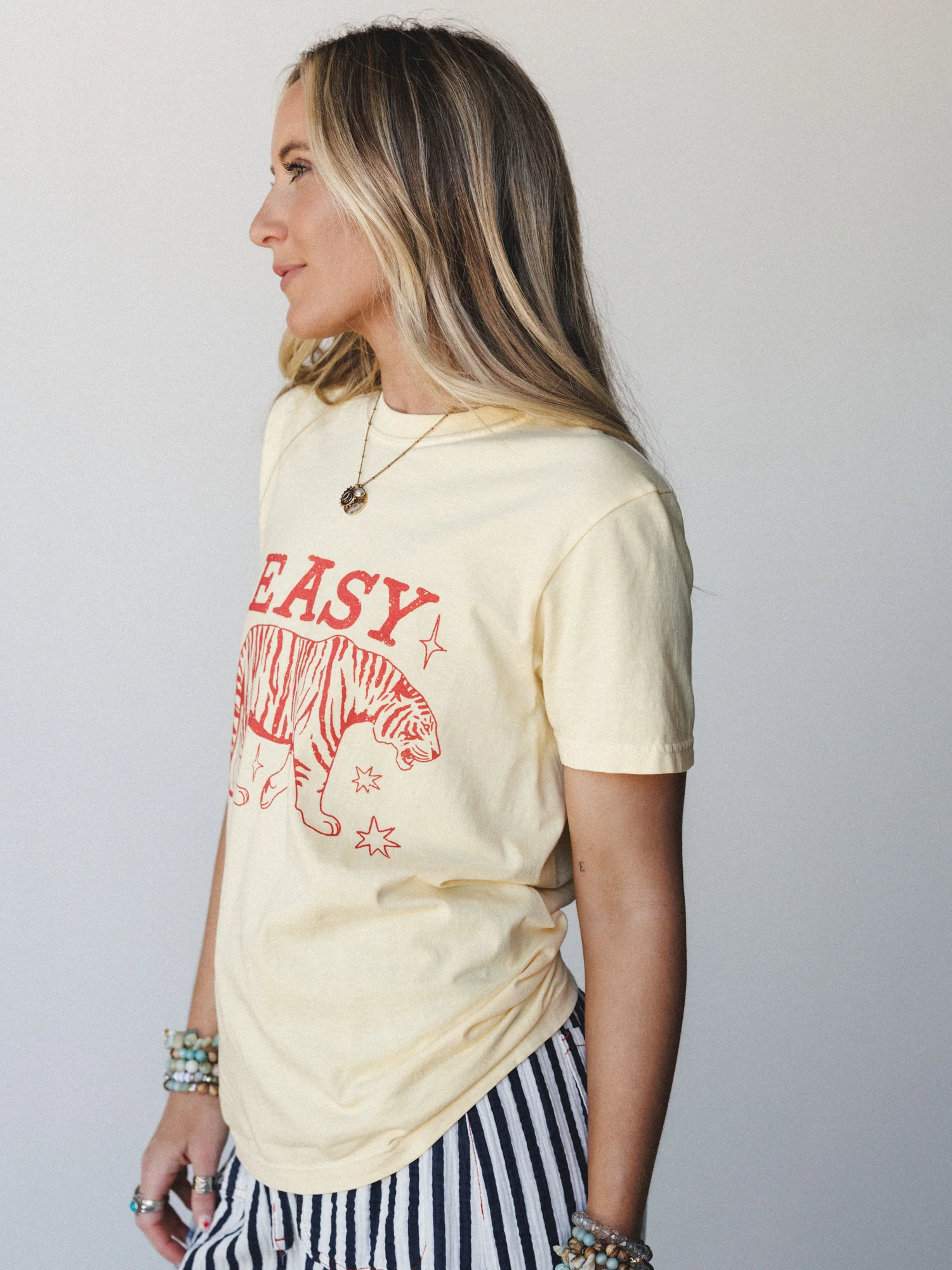 The Nest Easy Tiger Graphic Tee - Butter - Image 3