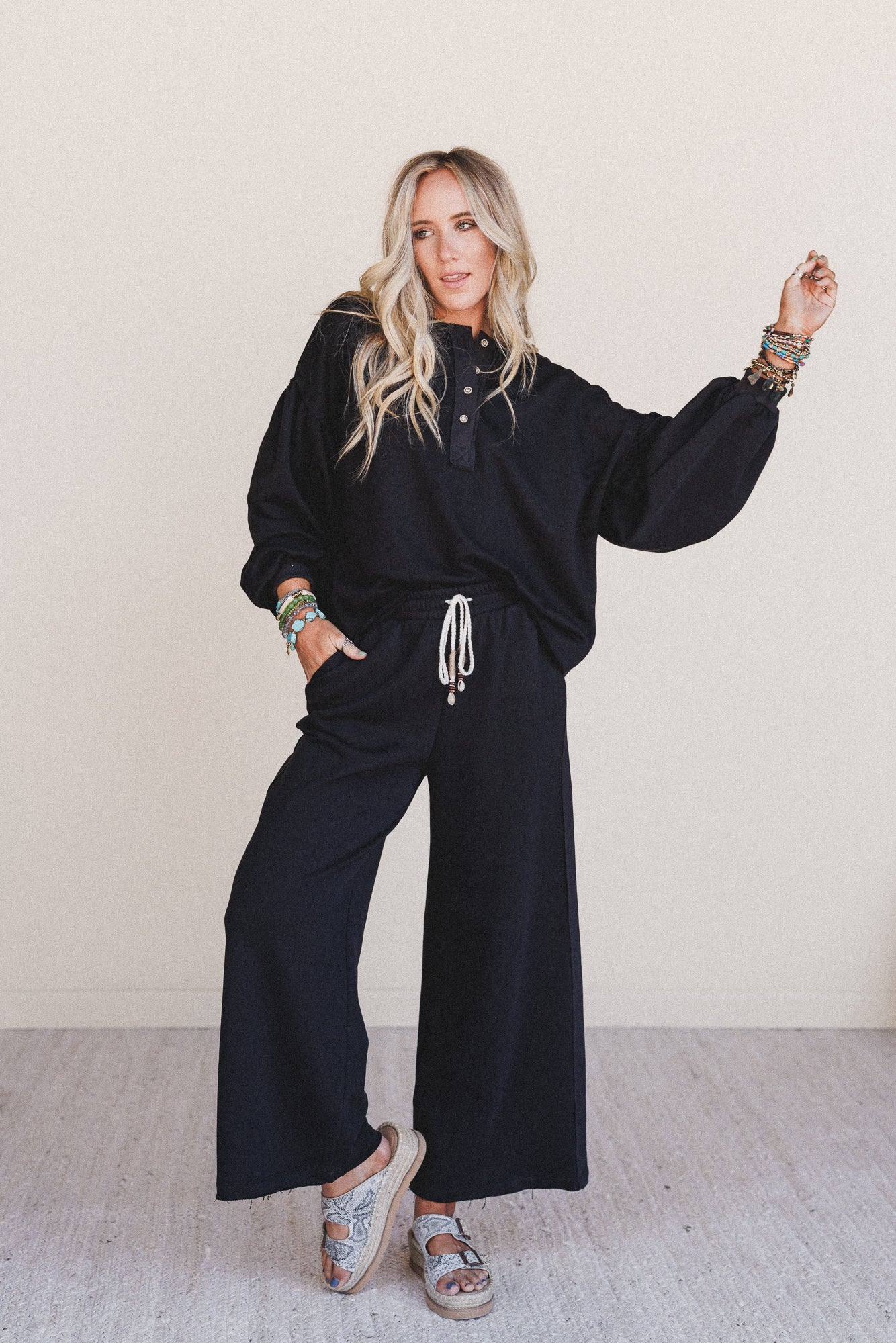 The Nest Laid Back Top - Black - Image 5