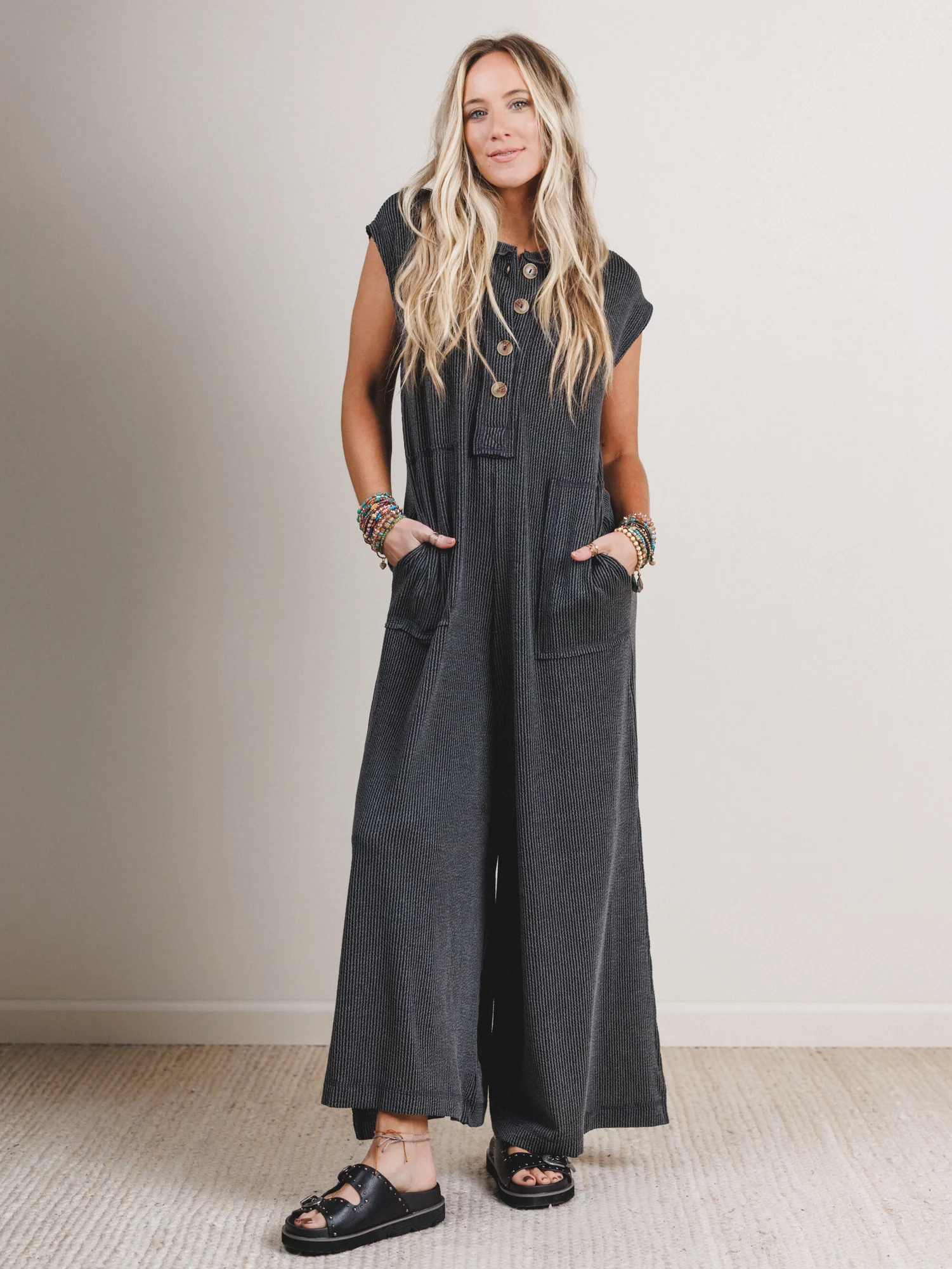 The Nest Madeline Textured Jumpsuit - Charcoal - Image 5