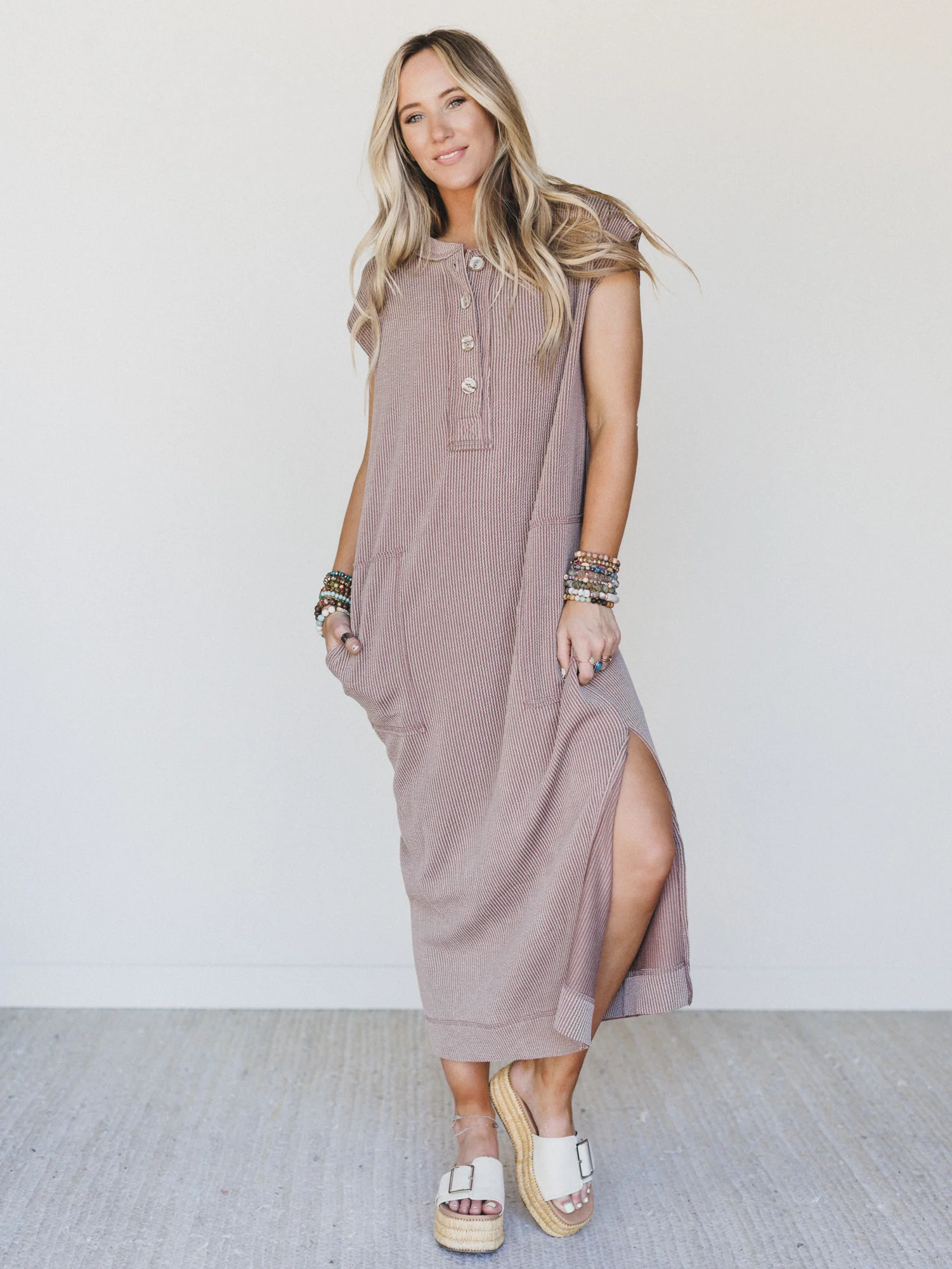 The Nest Madeline Textured Maxi Dress - Acorn - Image 2