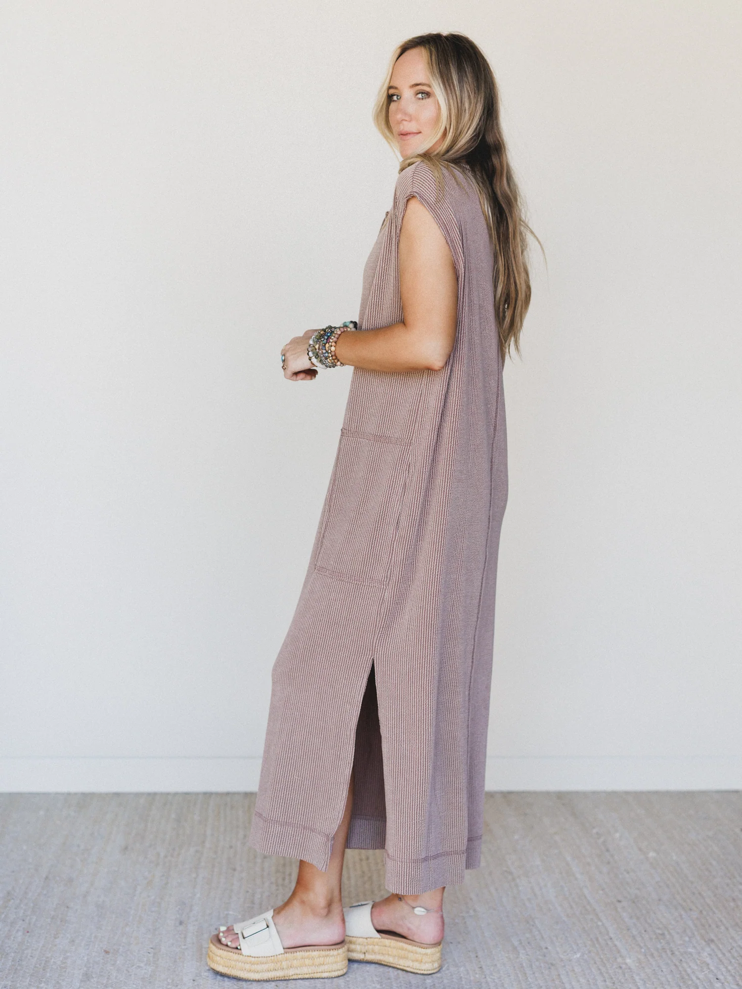 The Nest Madeline Textured Maxi Dress - Acorn - Image 4