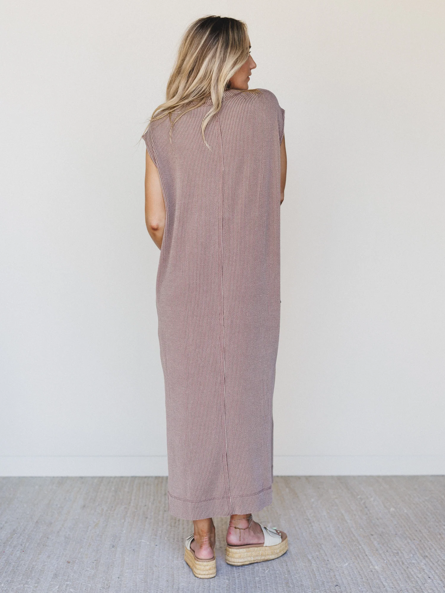 The Nest Madeline Textured Maxi Dress - Acorn - Image 6