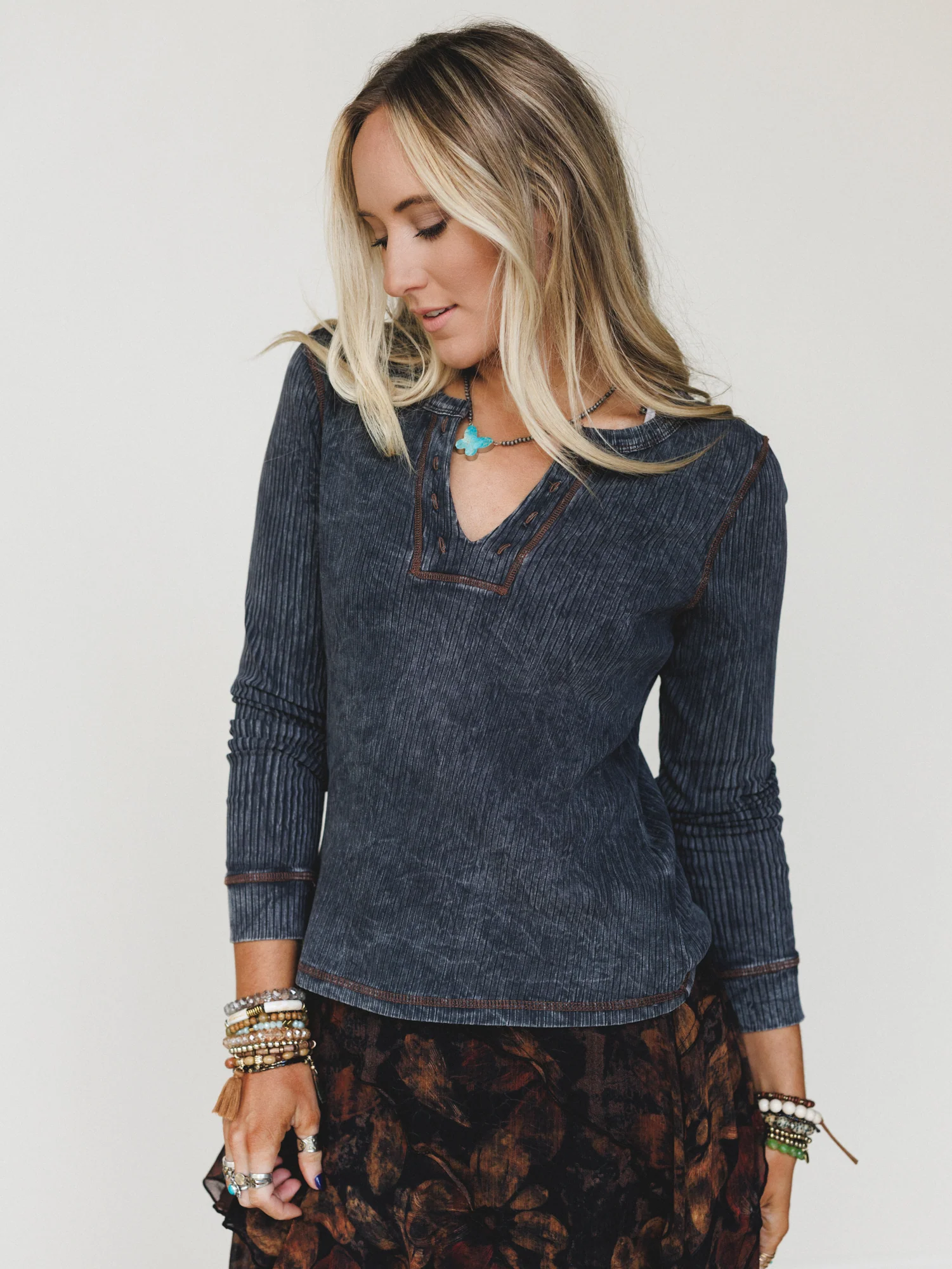 The Nest Off Duty Top - Charcoal - Image 3