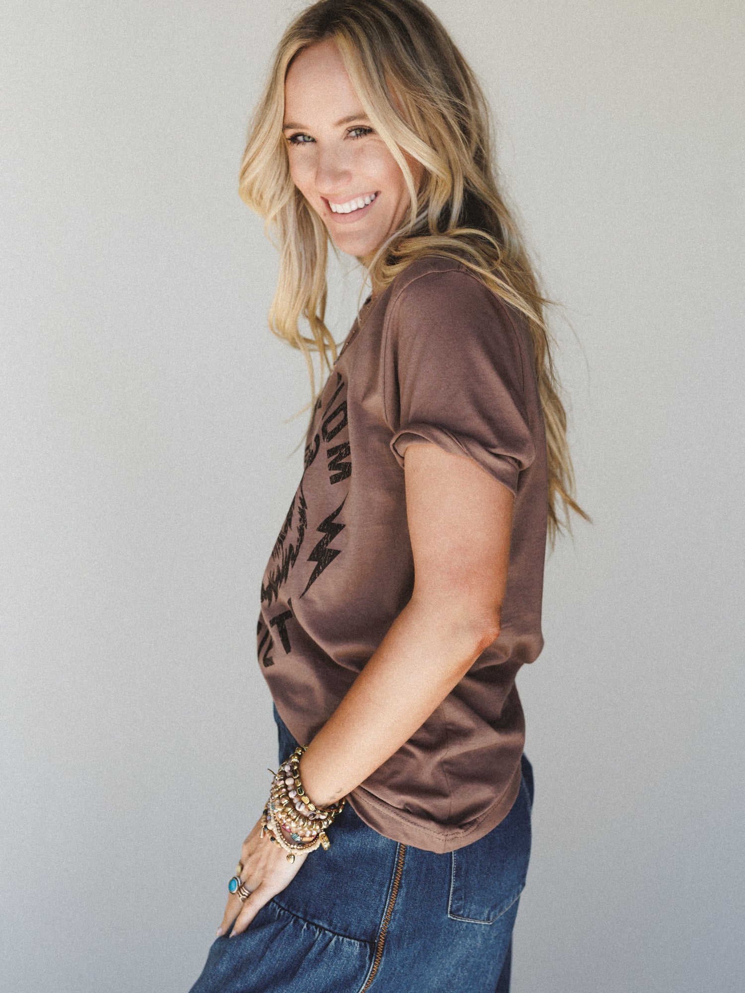 The Nest Rebel Mom Society Tee - Vintage Brown - Image 4