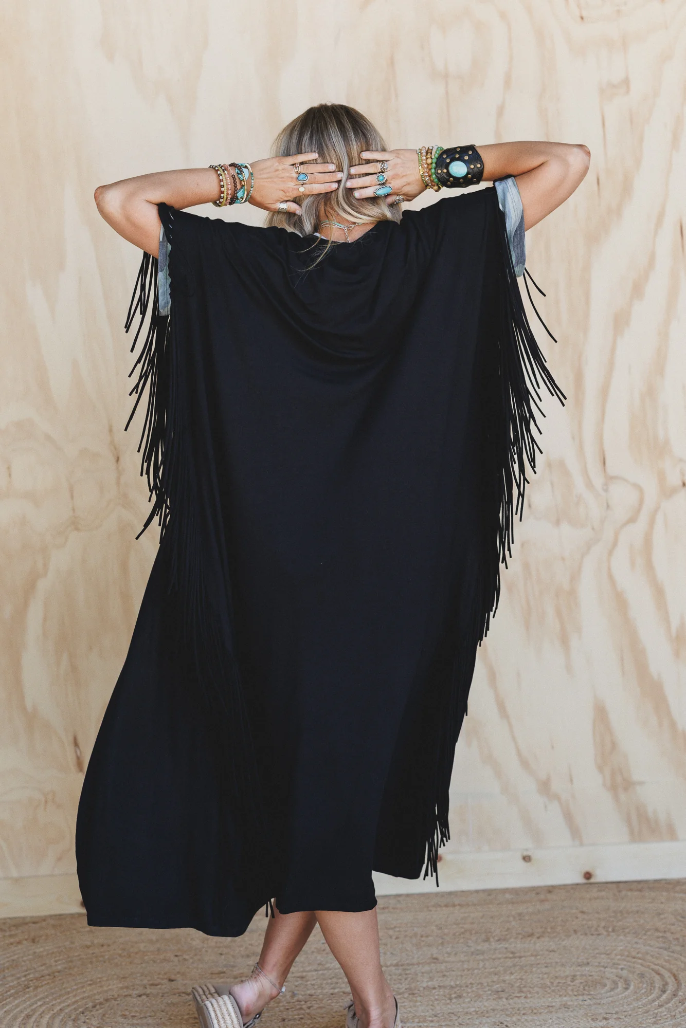 The Nest Showstopper Duster Kimono - Black - Image 4