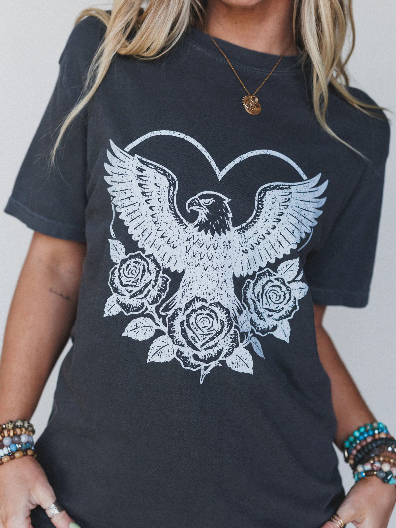 The Nest Soaring Romance Graphic Tee - Pepper - Image 2
