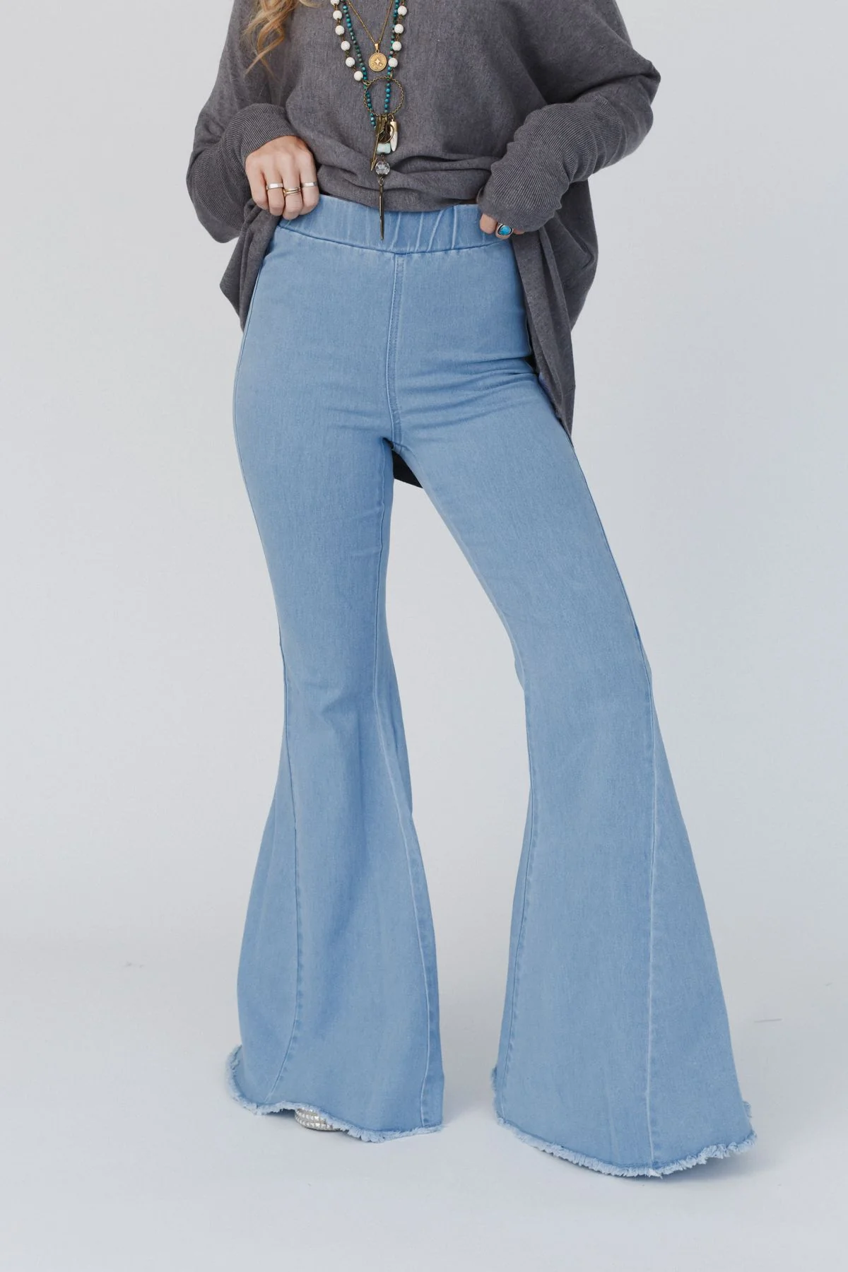 The Signature Flare - Light Denim - Image 3