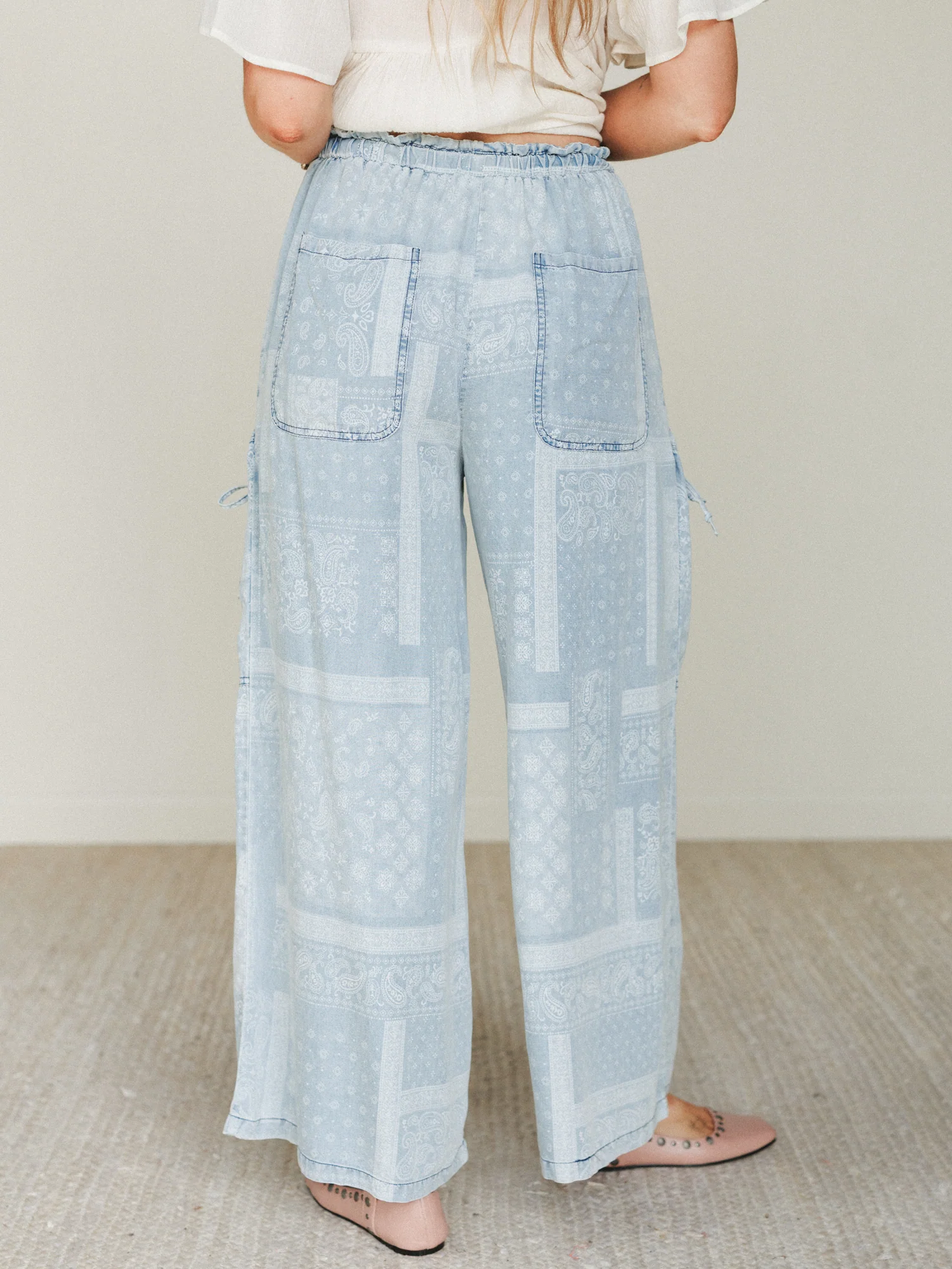 Time to Arrive Pants - Light Denim - Image 4