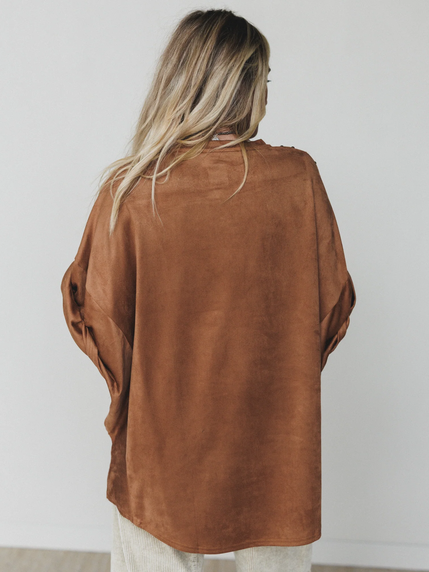 Tomcat Studded High Low Top - Camel - Image 5