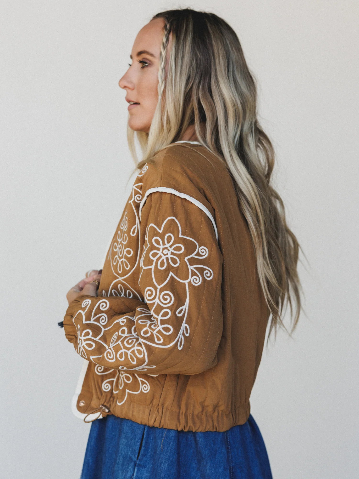 Velvet Ridge Jacket - Camel - Image 4