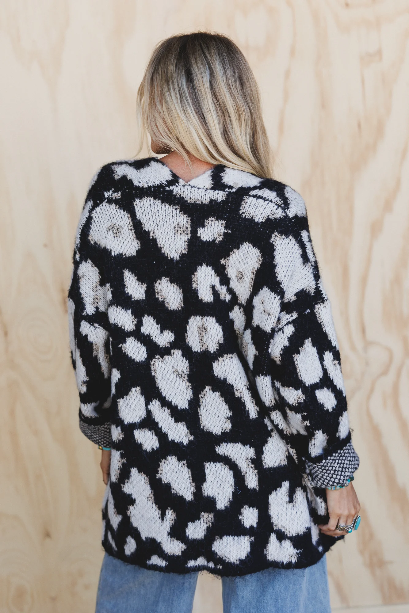 Viva Leopard Print Cardigan - Black - Image 5