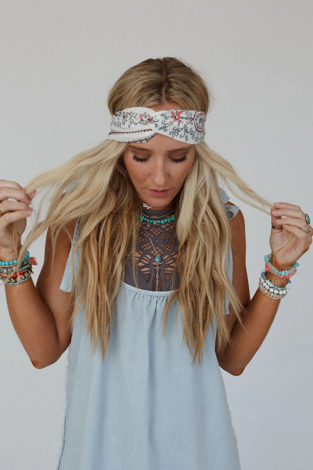 Whats The Stitch Headband - White