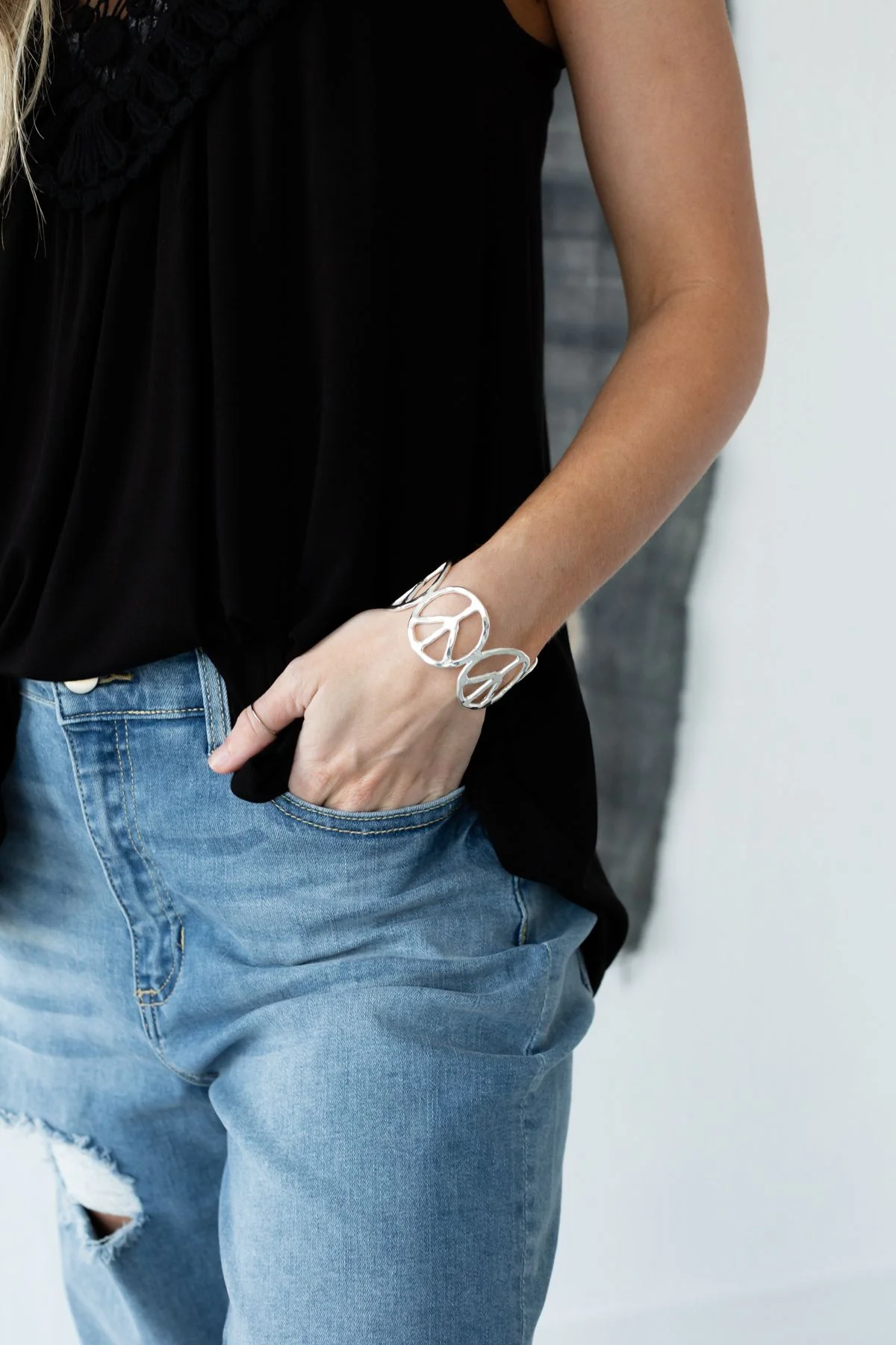 Ziggy Peace Sign Bracelet- Silver