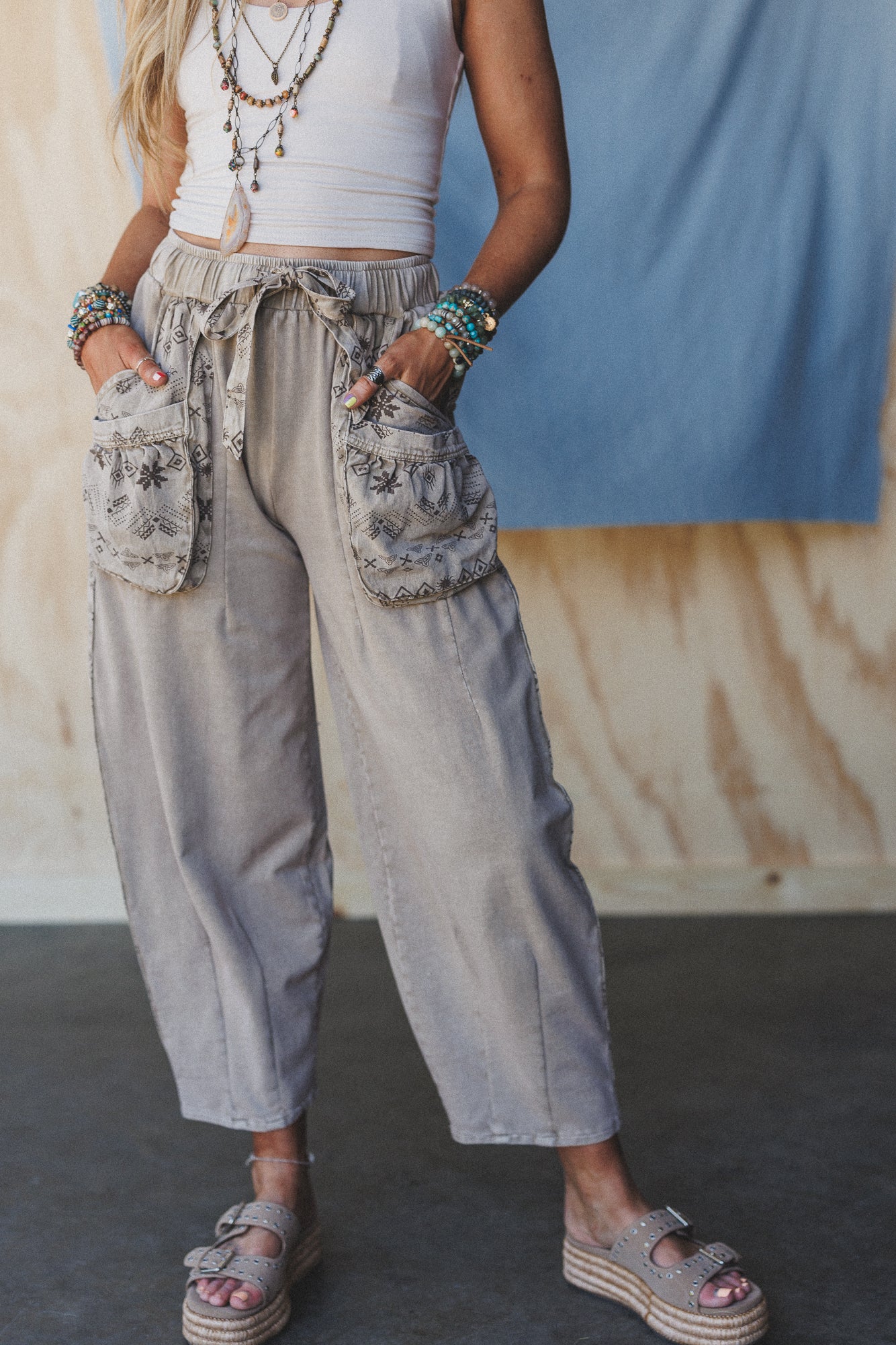 Zyana Wide Leg Pants - Mocha - Image 4
